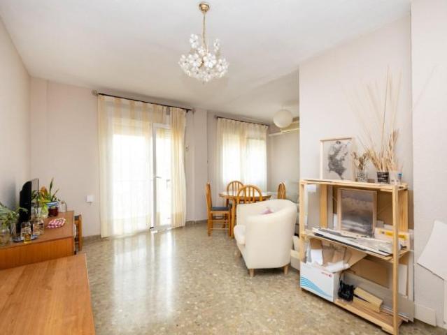 Piso en venta Granada