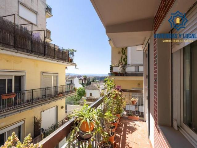 Piso en venta Granada