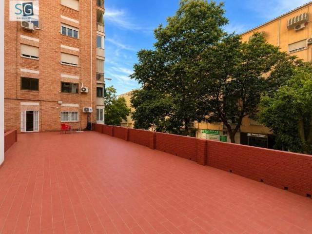 Piso en venta Granada