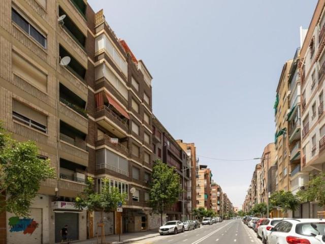Piso en venta Granada