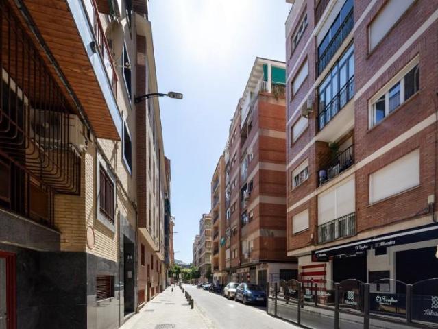 Piso en venta Granada