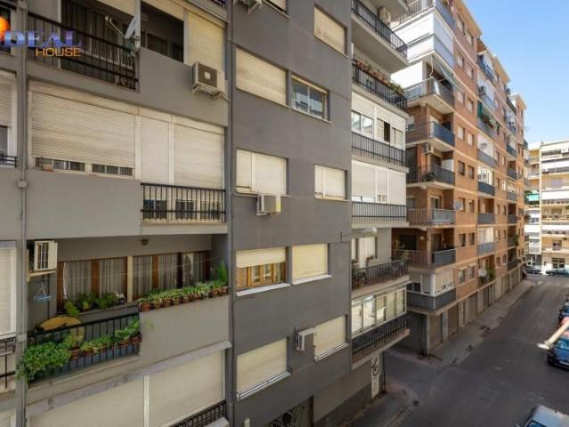 Piso en venta Granada