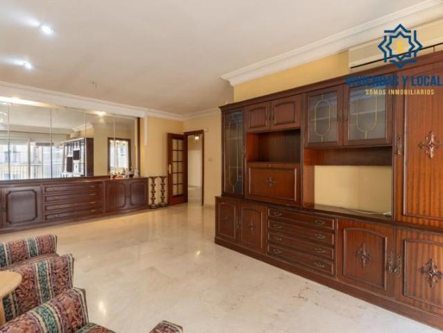 Piso en venta Granada