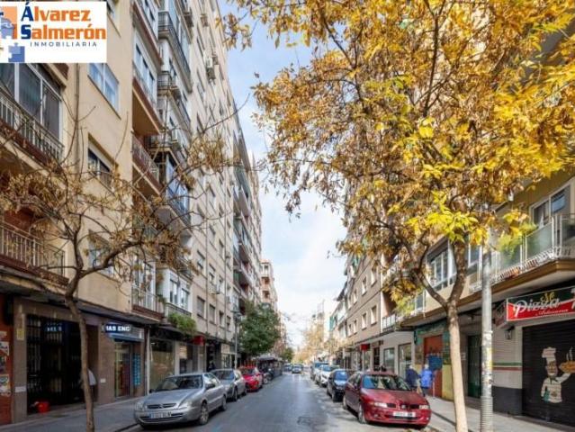 Piso en venta Granada