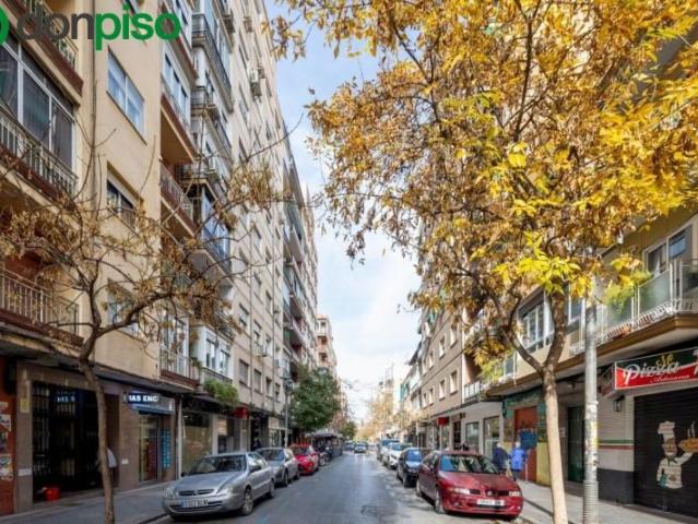 Piso en venta Granada