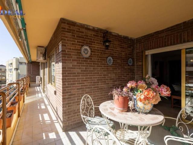 Piso en venta Granada