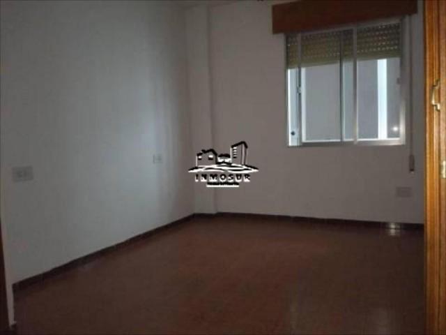 Piso en venta Lucena