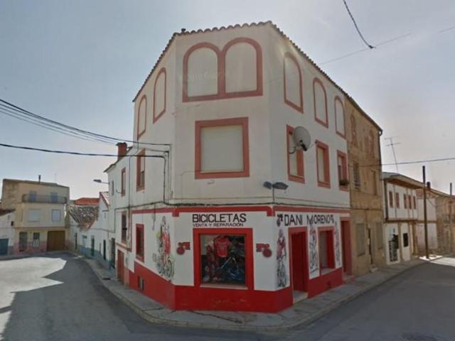 Piso en venta Ledaña