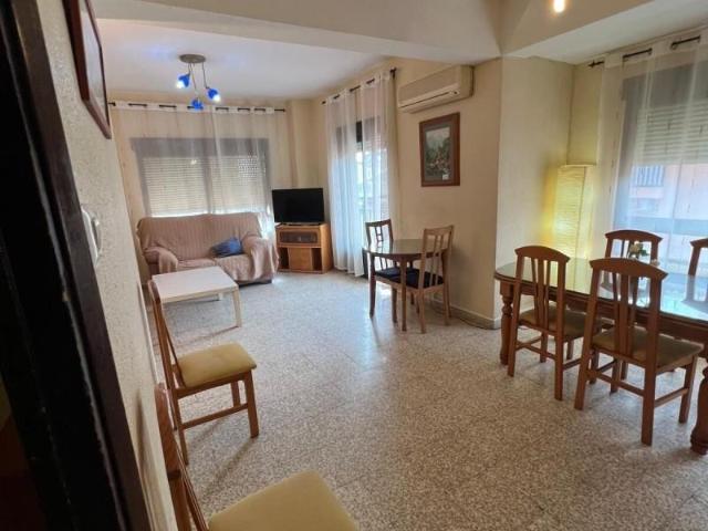 Piso en venta Linares