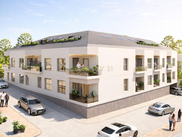 Piso en venta Los Pacos, Fuengirola