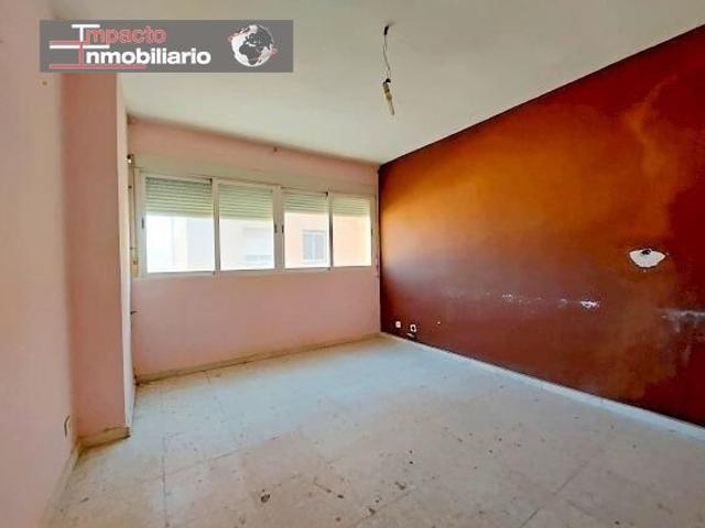 Piso en Venta para Reformar en Olula del Río Oportunidad Única por solo €27,000