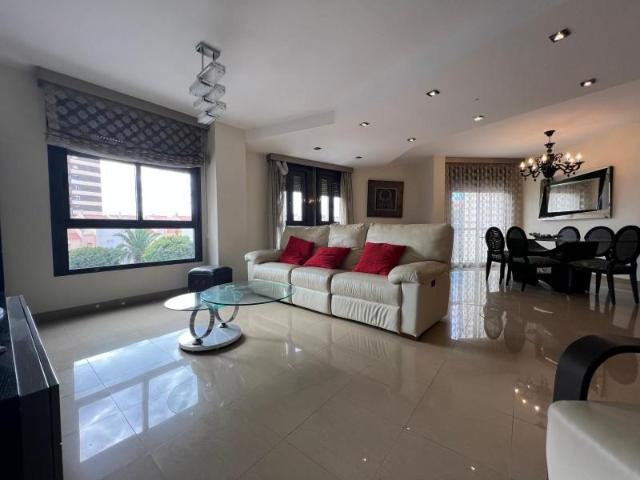 Piso en venta Roquetas de Mar