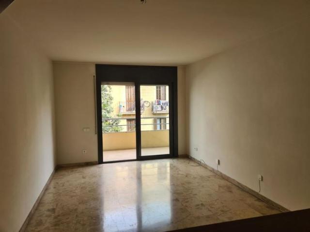 Piso en venta Sant Adrià de Besòs