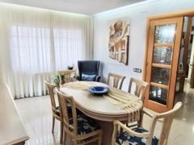 Piso en venta Sant Fost de Campsentelles