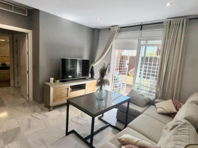 Piso en venta Tomares