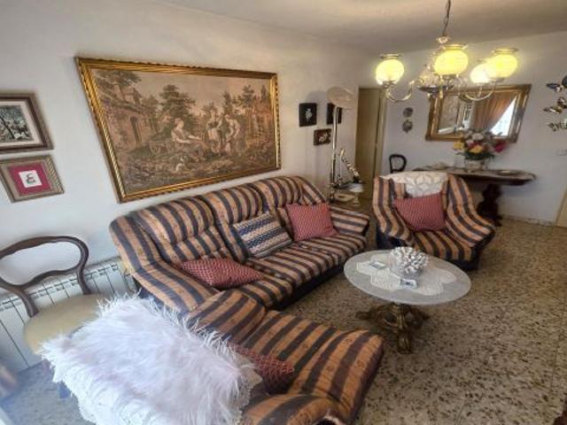 PISO EN VENTA ZONA CENTRO