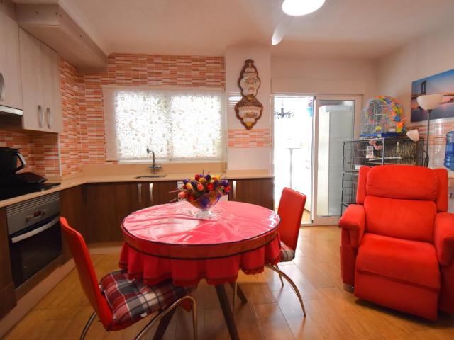 PISO EN VENTA, ZONA DE LA ESTACION