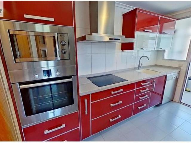 PISO EN VENTA ZONA FERIA