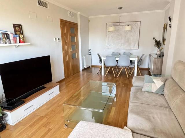 Piso en Venta 2 Dormitorios 2 Baños con Piscina y Garaje en Avenida de Francia