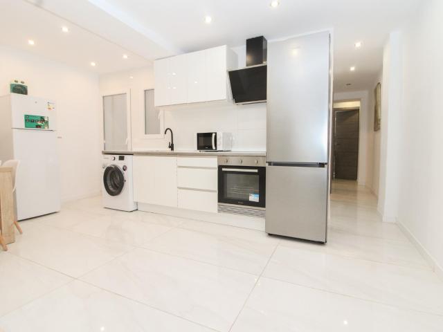 PISO EN VENTA 5 HABITACIONES 2 BAÑOS 1º PLANTA EN EL PLA