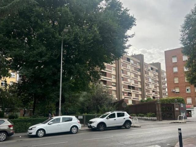Piso en zona La Elipa 2 dormitorios