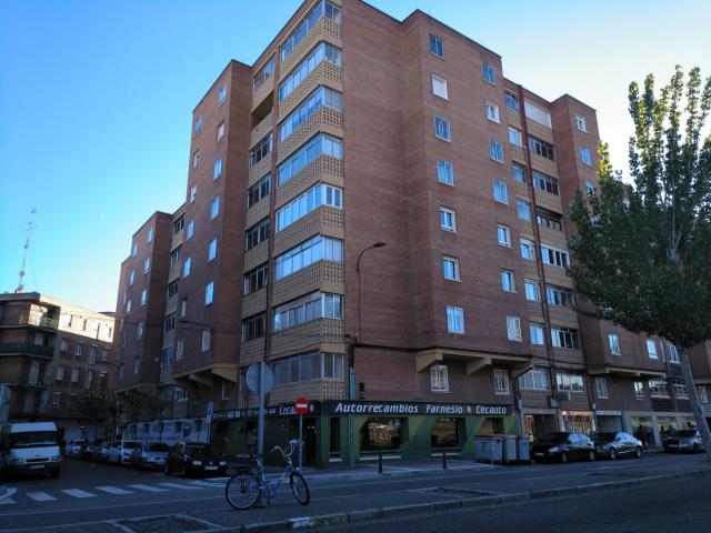 PISO EN ZONA PASEO FARNESIO