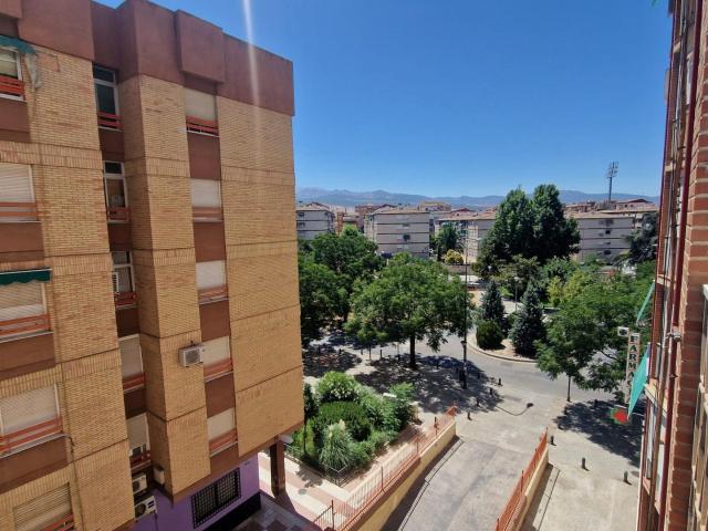 PISO EN ZONA VERGELES