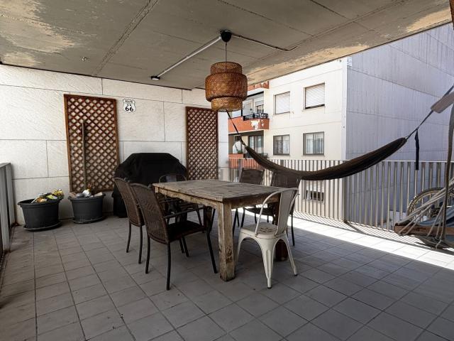 Piso, Escoles, Terrassa