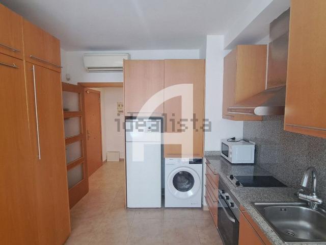 Piso, Escoles, Terrassa