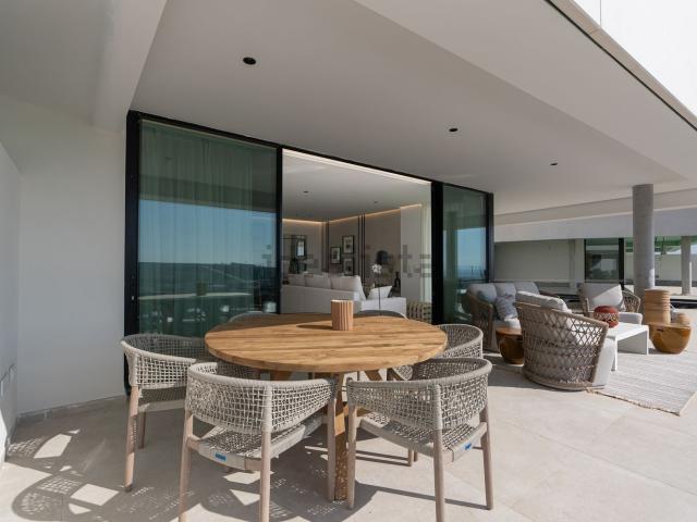 Piso, Estepona