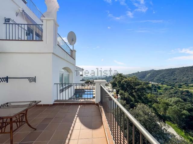 Piso, Estepona