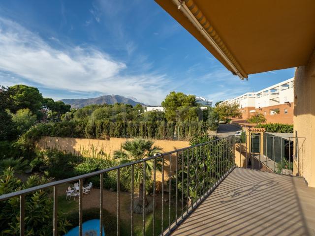 Piso, Estepona