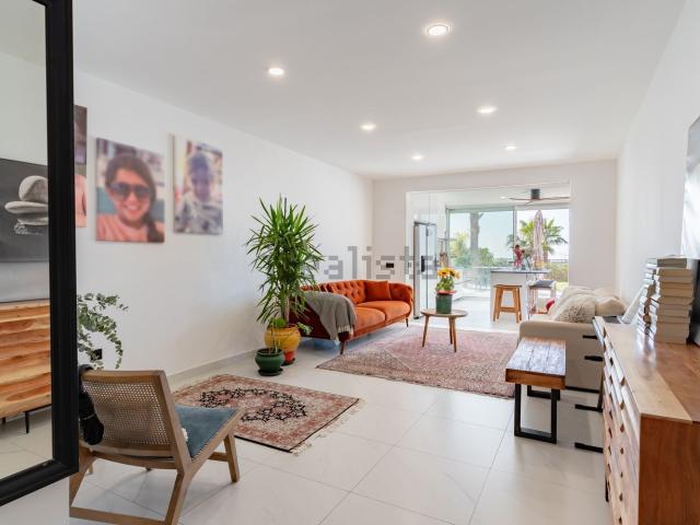 Piso, Estepona
