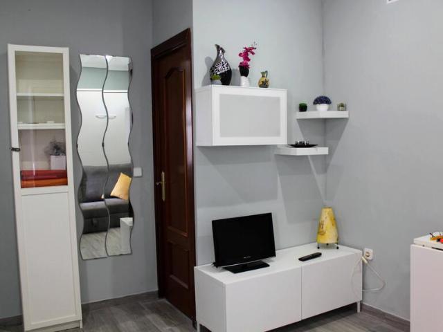 PISO ESTUDIO EN ALQUILER EN CENTRO UNIVERSIDAD