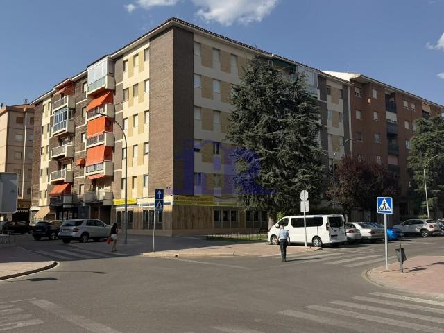 Piso estudiantes 5 habitaciones Princesa Zaida Piso en alquiler en Cuenca
