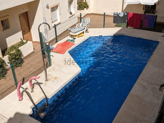 Piso, Fuente de Piedra