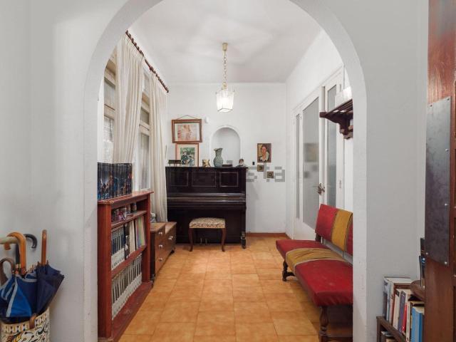 Piso, Figueres