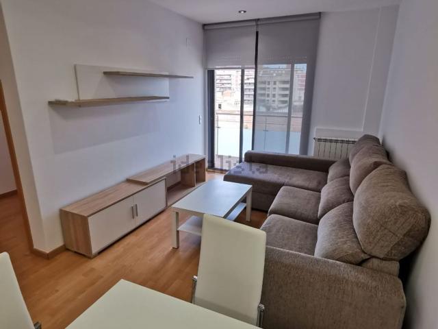Piso, Figueres