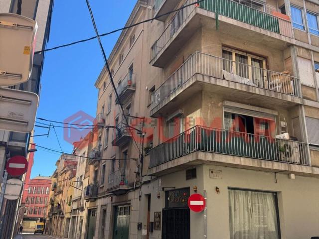 Piso, Figueres