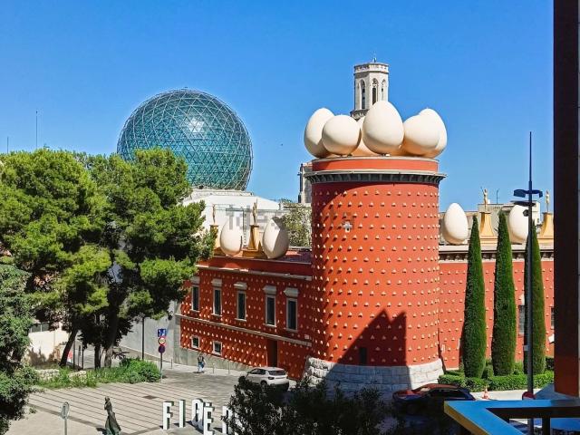 Piso, Figueres