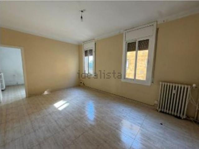 Piso, Figueres