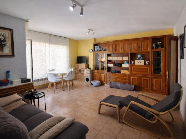 Piso, Figueres