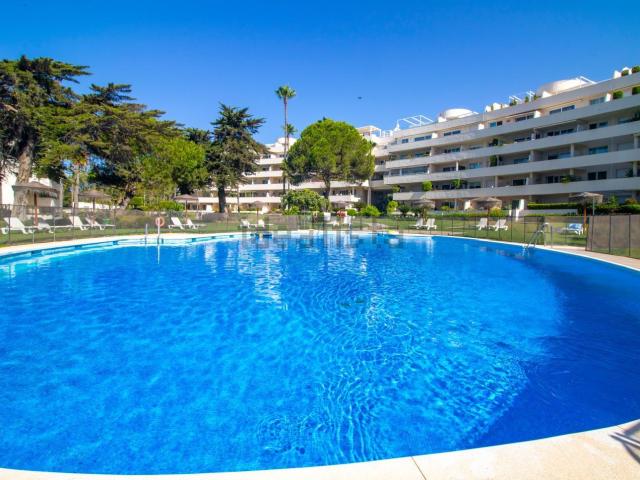 Piso, Guadalmansa, Estepona