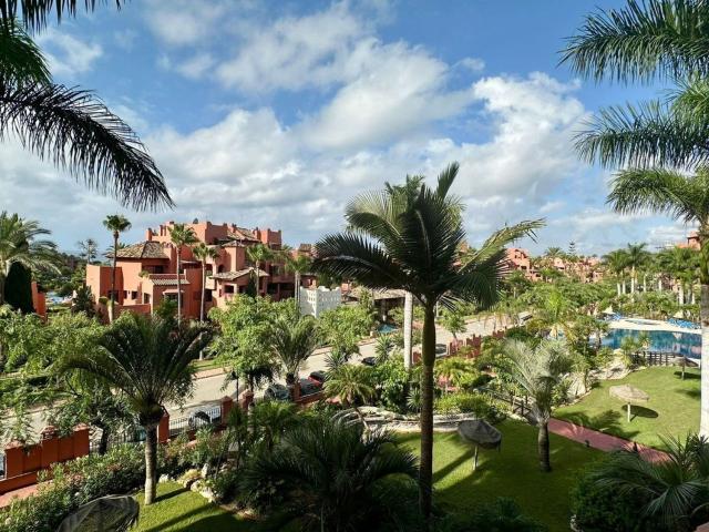 Piso, Guadalmansa, Estepona