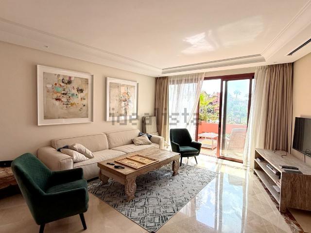 Piso, Guadalmansa, Estepona