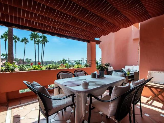 Piso, Guadalmansa, Estepona