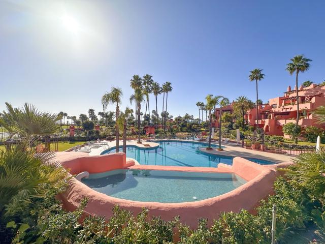 Piso, Guadalmansa, Estepona