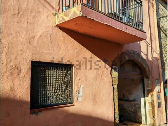 Piso, Gualta