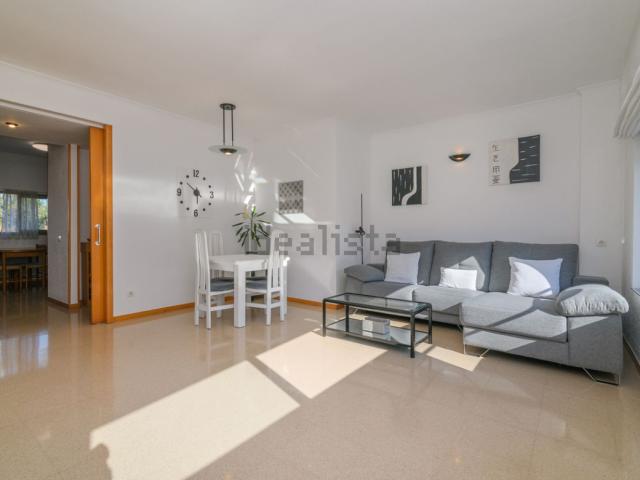Piso, Gavà