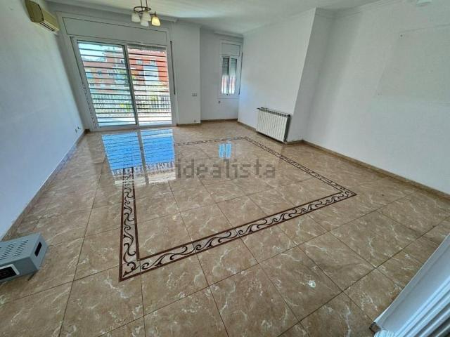 Piso, Gavà
